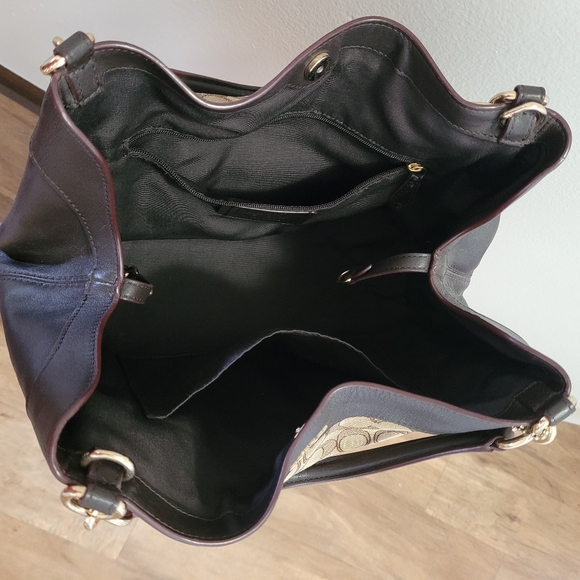 COACH Hobo style bag and matching wallet (to be sold together) - Picture 4 of 6